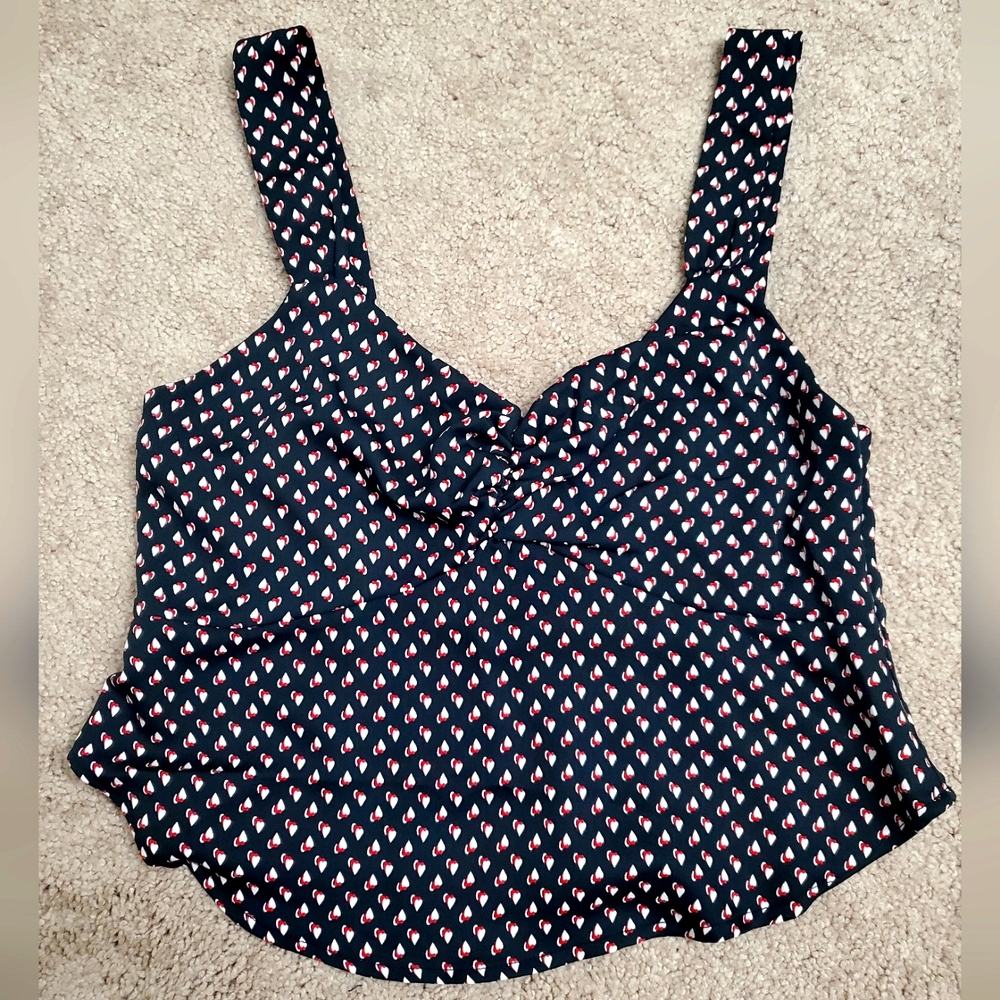 Valentine's Day Hearts Crop Top Size Small